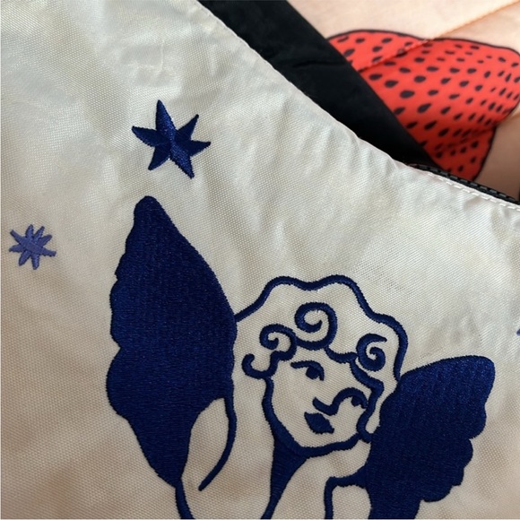 BAGGU NWT embroidered angel Cream Crossbody Bag - Picture 6 of 7